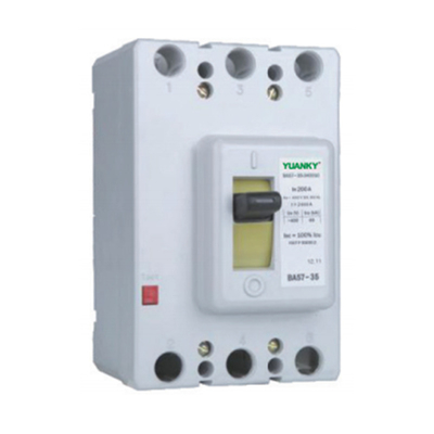 Type disjoncteur d'OEM Russie d'usine de MCCB de cas moulé par protection de tension de HW-BA57 400V 690V